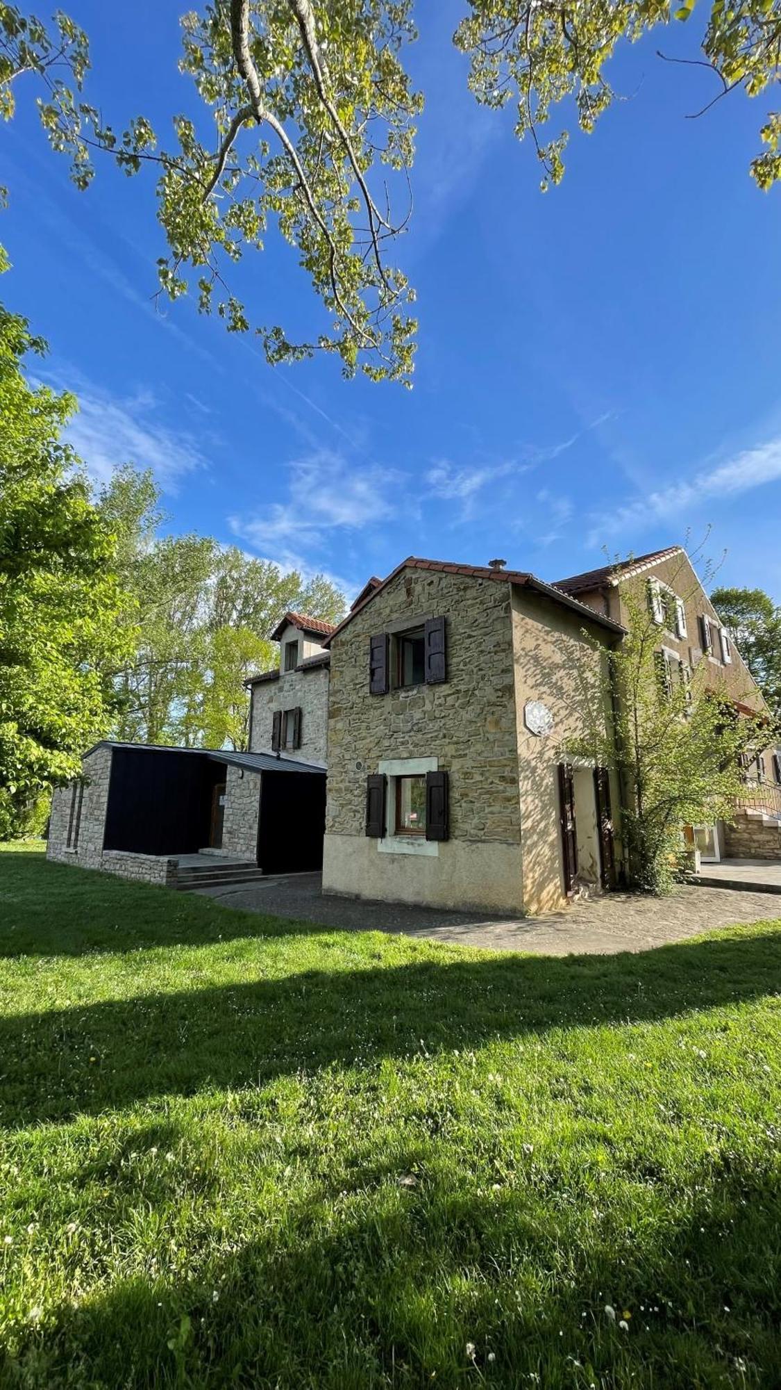 Auberge De Jeunesse Hi Millau La Maladrerie Екстериор снимка