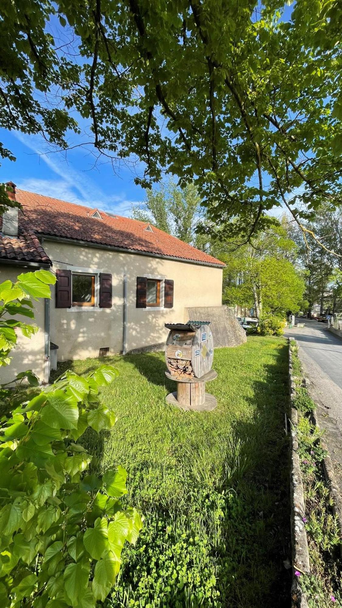 Auberge De Jeunesse Hi Millau La Maladrerie Екстериор снимка